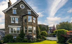 Wheatlands Lodge-Windermere - Award Winning - Adult Only - Free Car Park-Free Off Site Health Club Access